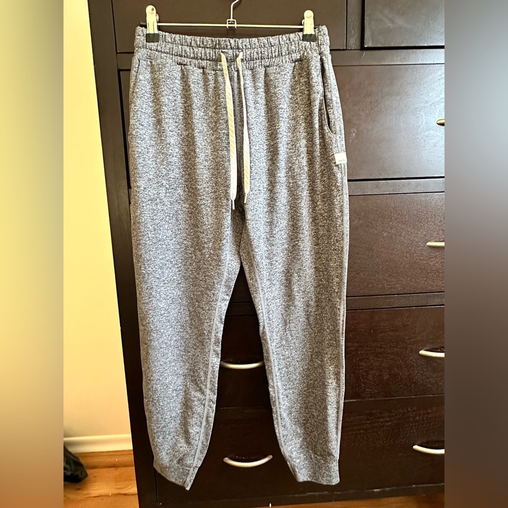 Vuori Performance Jogger